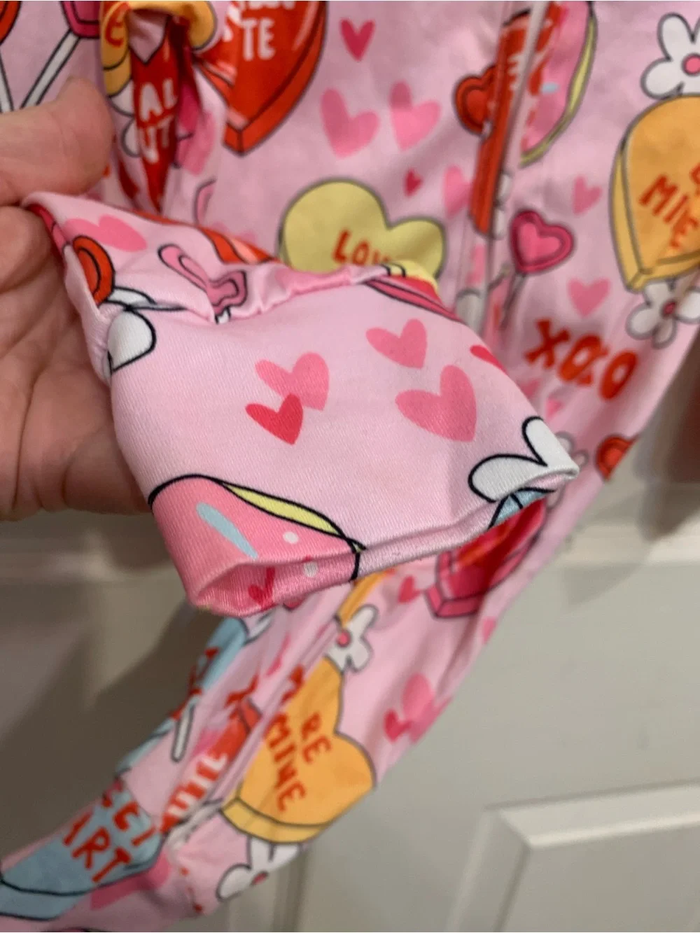 2 Infant Valentine Theme 1 Piece 0-3 Month Sleepers.          3637
